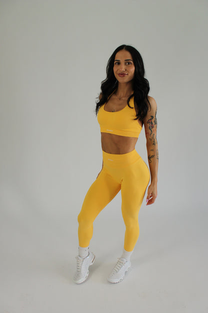 Vee Scrunch Leggings - Mango