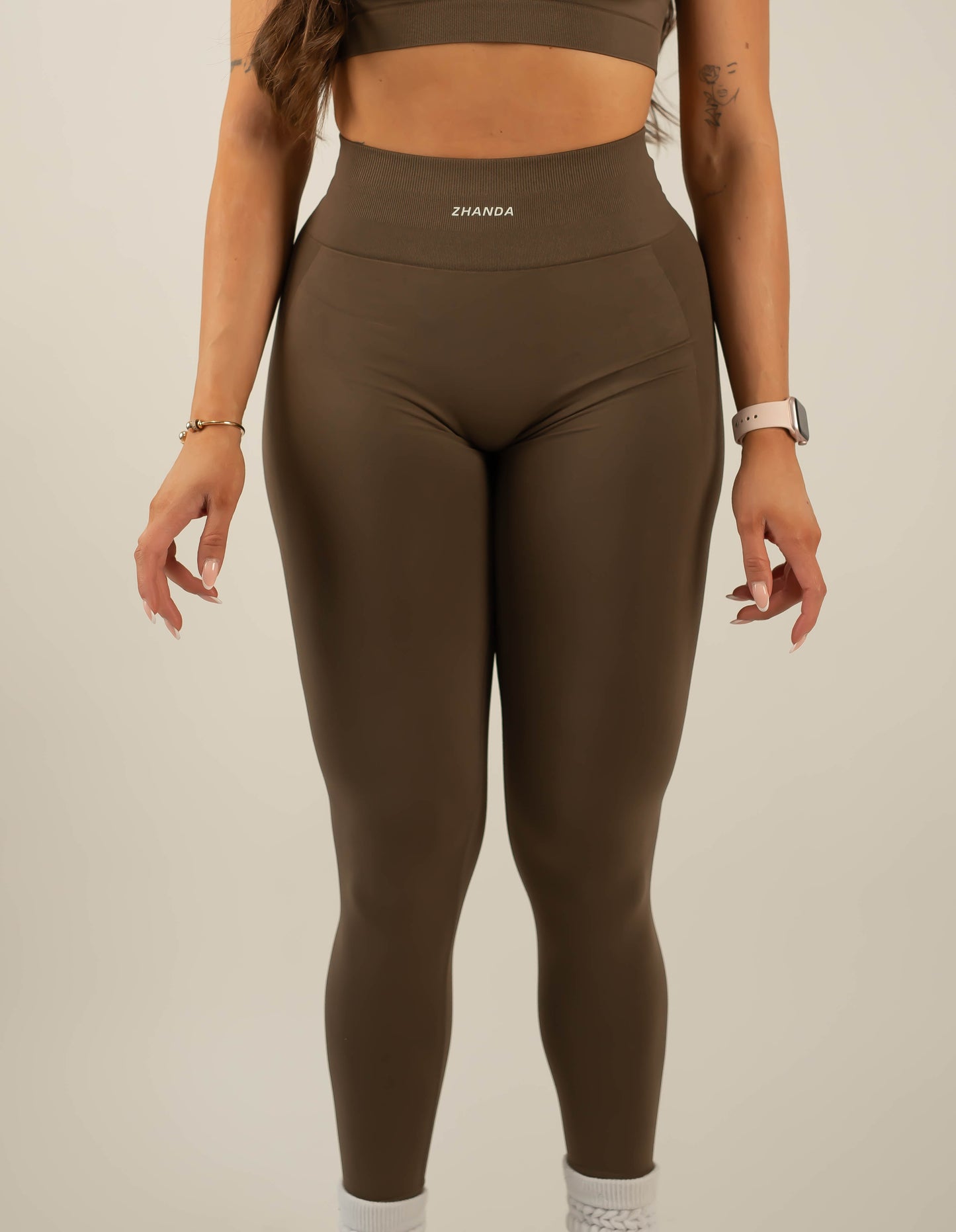 Zhanda Scrunch Leggings - Mocha Brown