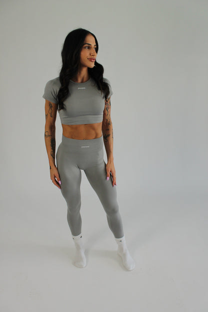 Zhanda Scrunch Leggings - Light Grey