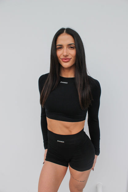 Zhanda Long Sleeve Cropped Tee - Black